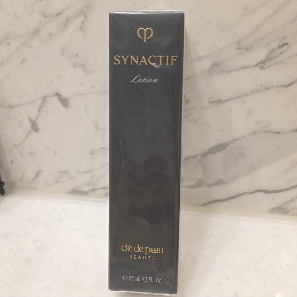 🌸🌸 Cle De Peau Synactic Lotion